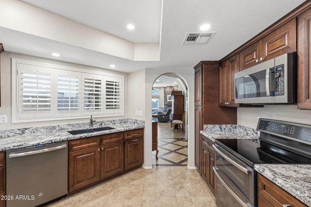 4113 E PARADISE Drive, Phoenix, AZ 85028