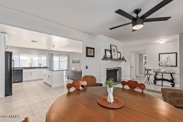 5337 E Gelding Drive, Scottsdale, AZ 85254