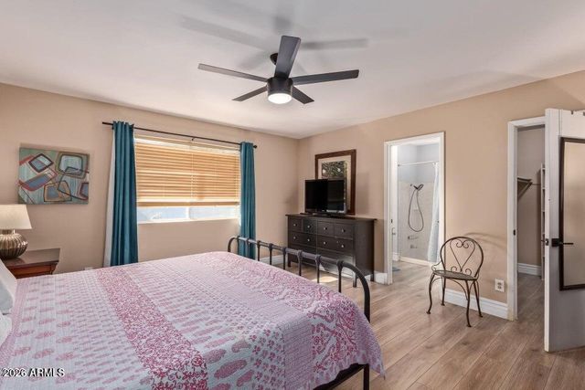 5337 E Gelding Drive, Scottsdale, AZ 85254