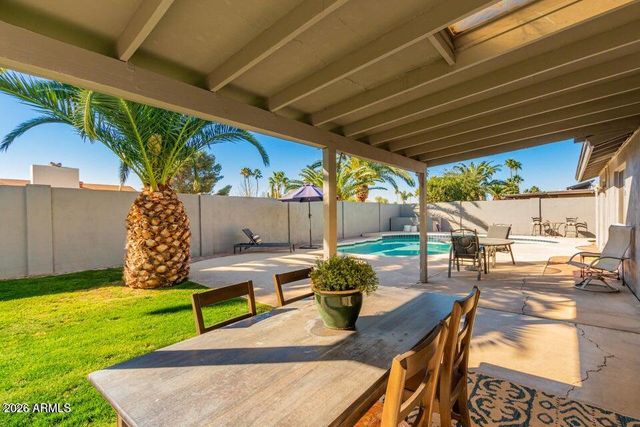 5337 E Gelding Drive, Scottsdale, AZ 85254