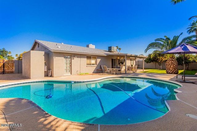 5337 E Gelding Drive, Scottsdale, AZ 85254