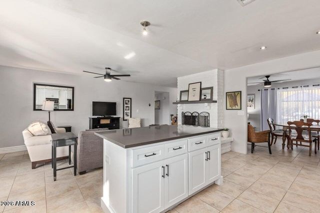 5337 E Gelding Drive, Scottsdale, AZ 85254