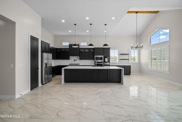 14497 Dune Flower Parkway, Horizon City, TX 79928