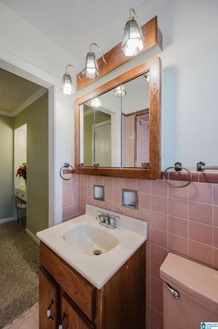 904 WILDWOOD DRIVE, Birmingham, AL 35235