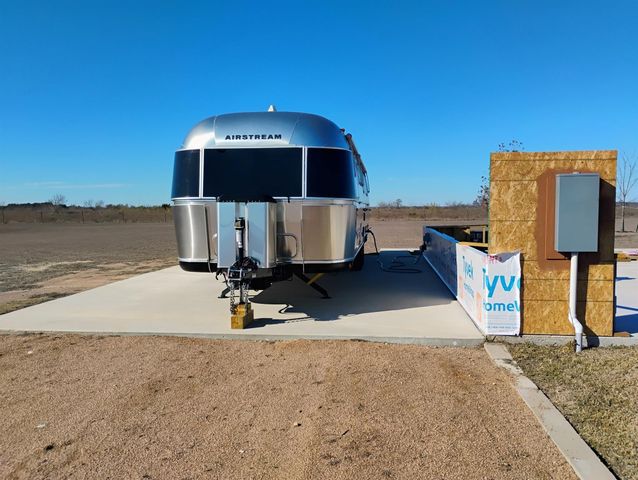 1881 County Road 251, Florence, TX 76527