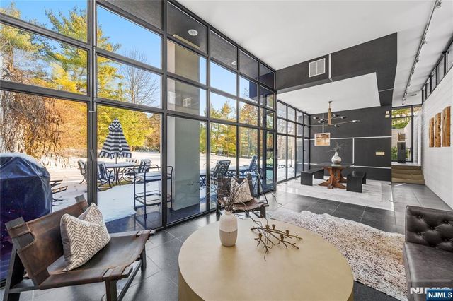 451 Mountain Avenue, North Caldwell, NJ 07006