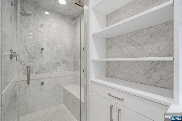 451 Mountain Avenue, North Caldwell, NJ 07006