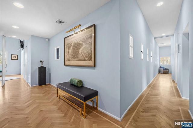 451 Mountain Avenue, North Caldwell, NJ 07006