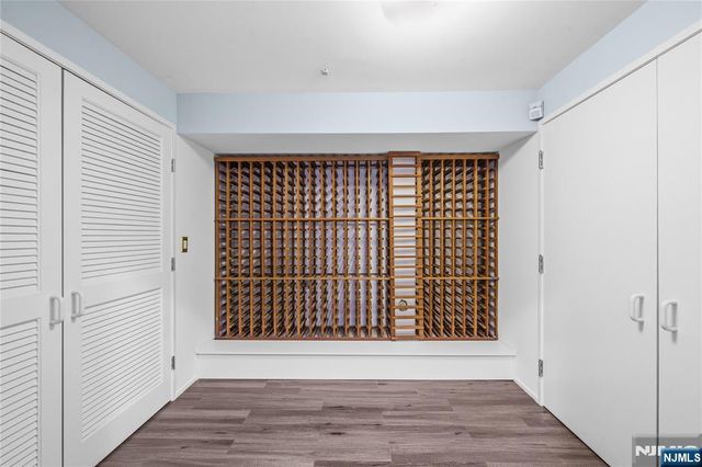 451 Mountain Avenue, North Caldwell, NJ 07006