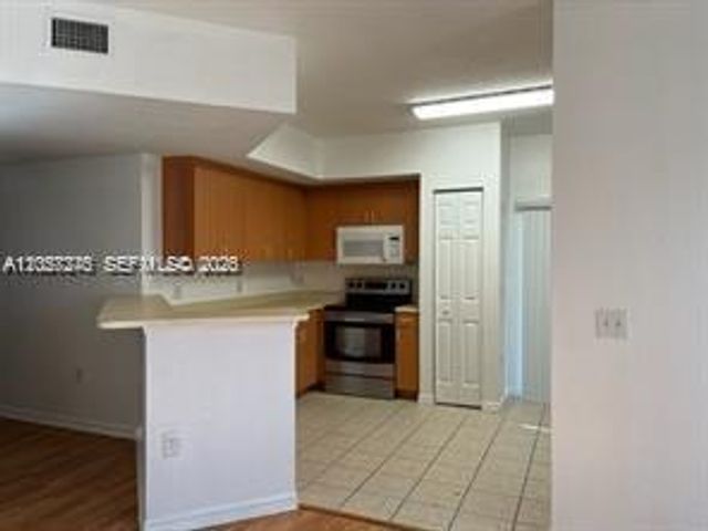 2508 Belmont Ln 2508, North Lauderdale, FL 33068