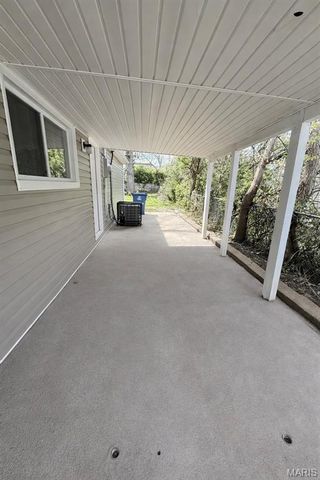 9827 Winkler Drive, Unincorporated, MO 63136