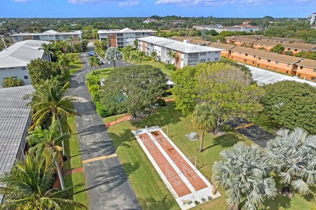 10 SE 13th Street C3, Boca Raton, FL 33432