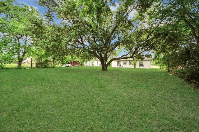 411 S Pine Road, Texas City, TX 77591