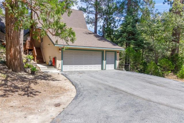 180 Grass Valley Road 33, Lake Arrowhead, CA 92352