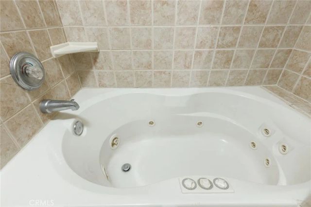 180 Grass Valley Road 33, Lake Arrowhead, CA 92352