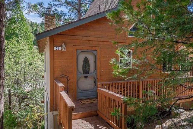 180 Grass Valley Road 33, Lake Arrowhead, CA 92352