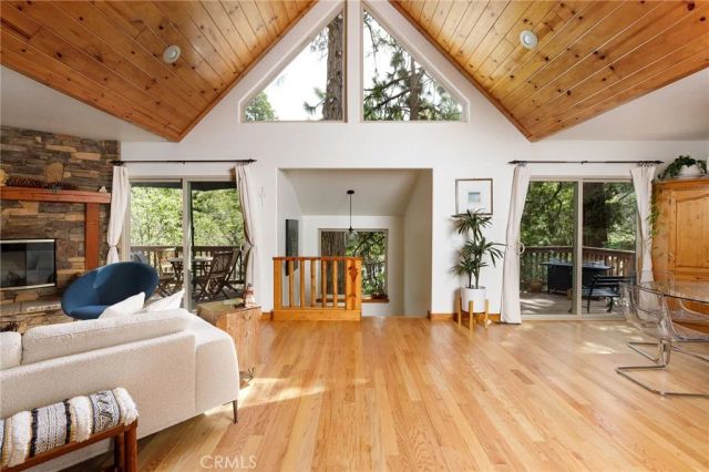 180 Grass Valley Road 33, Lake Arrowhead, CA 92352
