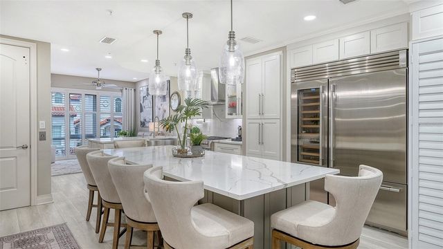 235 COCOANUT AVENUE 106-B, Sarasota, FL 34236