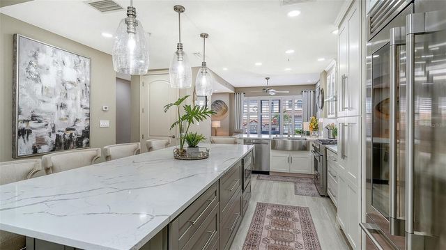 235 COCOANUT AVENUE 106-B, Sarasota, FL 34236