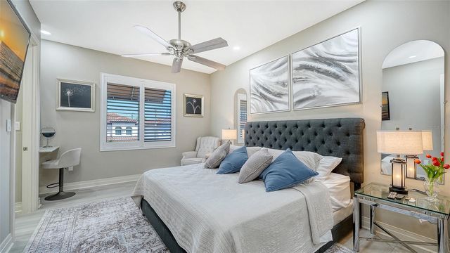 235 COCOANUT AVENUE 106-B, Sarasota, FL 34236