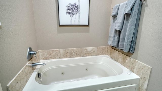 235 COCOANUT AVENUE 106-B, Sarasota, FL 34236