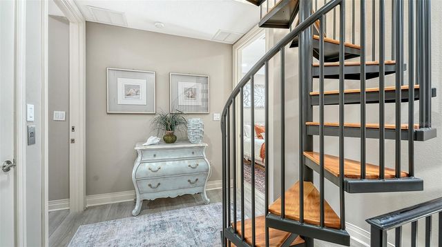 235 COCOANUT AVENUE 106-B, Sarasota, FL 34236