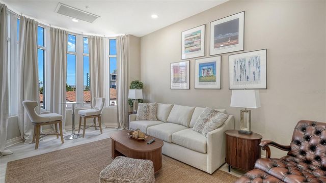 235 COCOANUT AVENUE 106-B, Sarasota, FL 34236