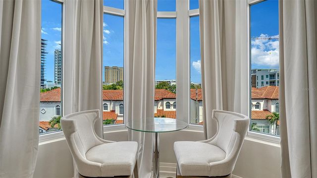 235 COCOANUT AVENUE 106-B, Sarasota, FL 34236