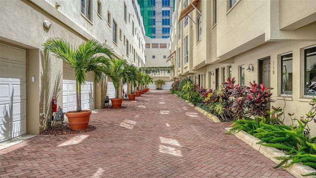 235 COCOANUT AVENUE 106-B, Sarasota, FL 34236