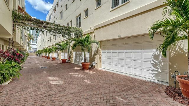 235 COCOANUT AVENUE 106-B, Sarasota, FL 34236