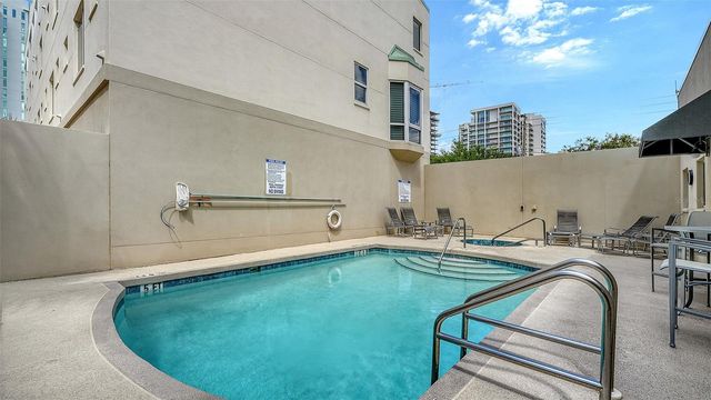 235 COCOANUT AVENUE 106-B, Sarasota, FL 34236