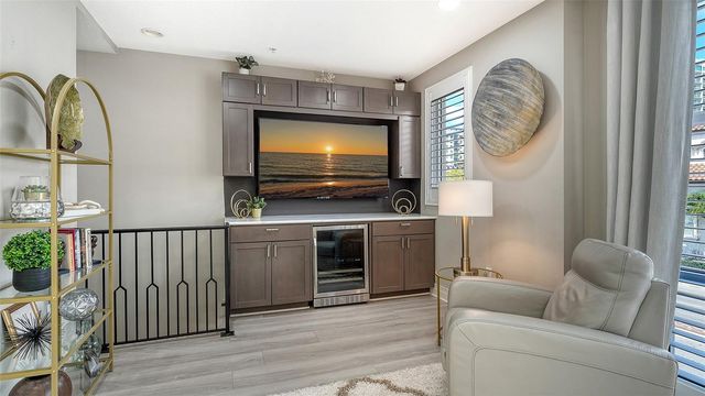 235 COCOANUT AVENUE 106-B, Sarasota, FL 34236