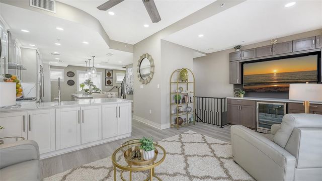 235 COCOANUT AVENUE 106-B, Sarasota, FL 34236