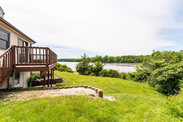 131 Spur Road, Dover, NH 03820
