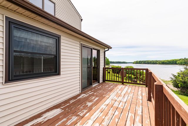 131 Spur Road, Dover, NH 03820