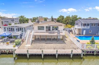 308 Cheryl Drive, Toms River, NJ 08753