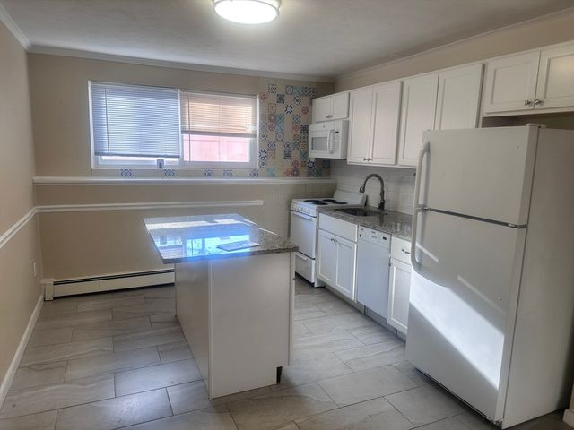 7 Endicott 2, Norwood, MA 02062