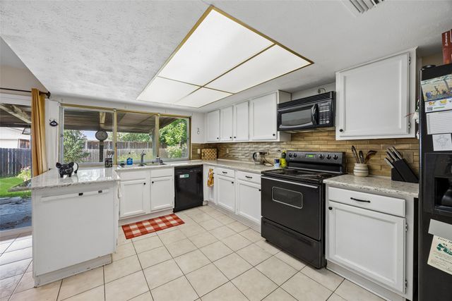 1109 Overdowns Drive, Plano, TX 75023
