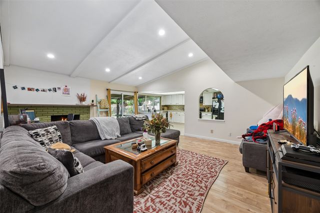 1109 Overdowns Drive, Plano, TX 75023