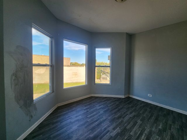 10901 S Michigan Avenue, Chicago, IL 60628