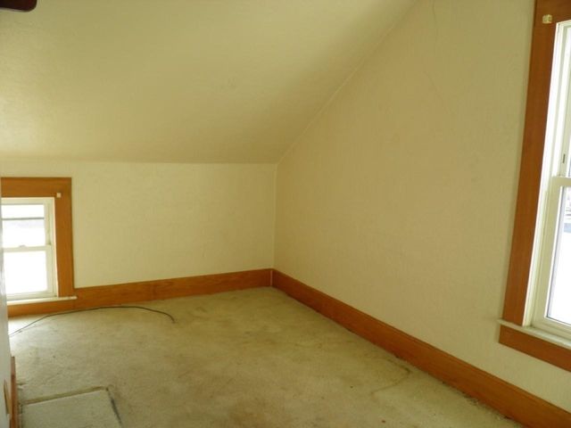 202 Jefferson Street, Buffalo, IA 52748