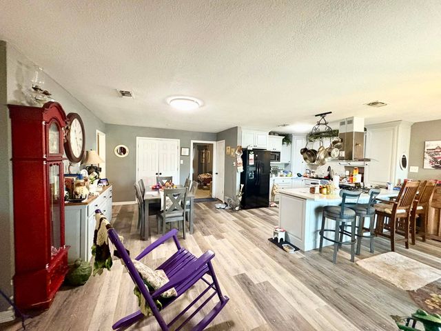 636 County Road 1535, Bonham, TX 75418