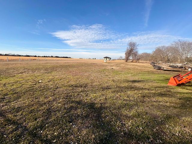 636 County Road 1535, Bonham, TX 75418