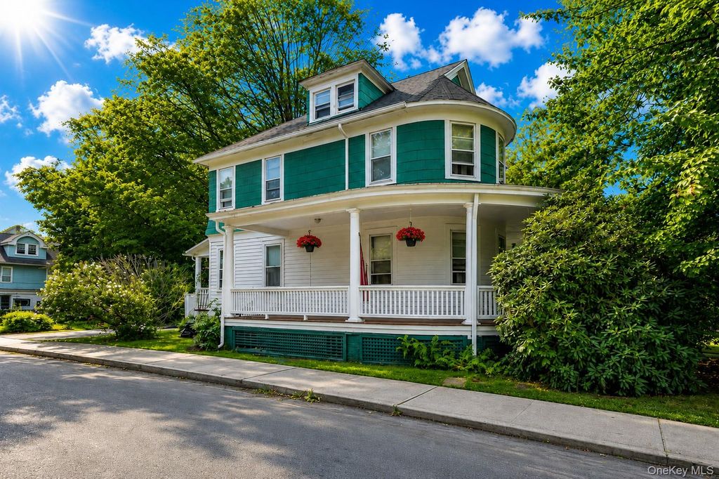 80 N Main Street, Monroe, NY 10950
