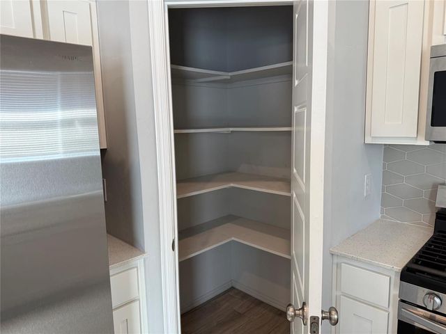 3724 Apple Villas Center, Moore, OK 73160