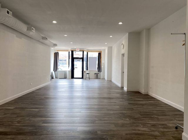 1524 N Ashland Avenue, Chicago, IL 60622
