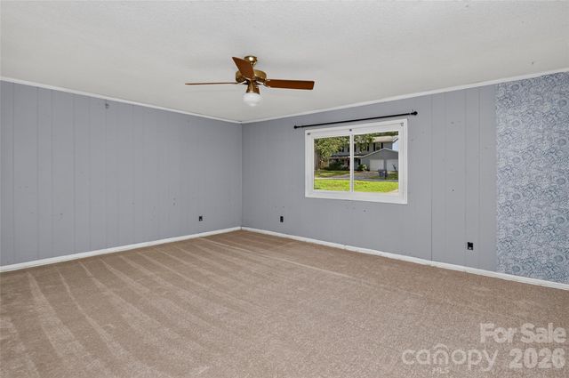 5900 Tillery Drive, Charlotte, NC 28226