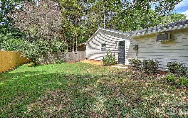 5900 Tillery Drive, Charlotte, NC 28226