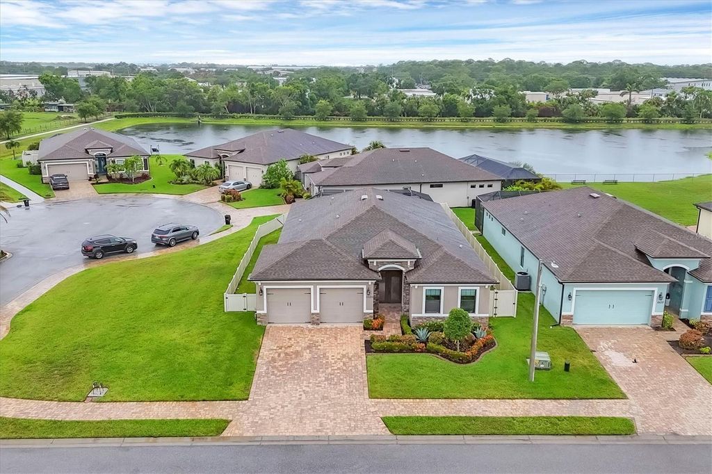 6636 35TH COURT E, Sarasota, FL 34243