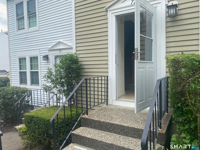 97-99 Park Avenue 72, Danbury, CT 06810